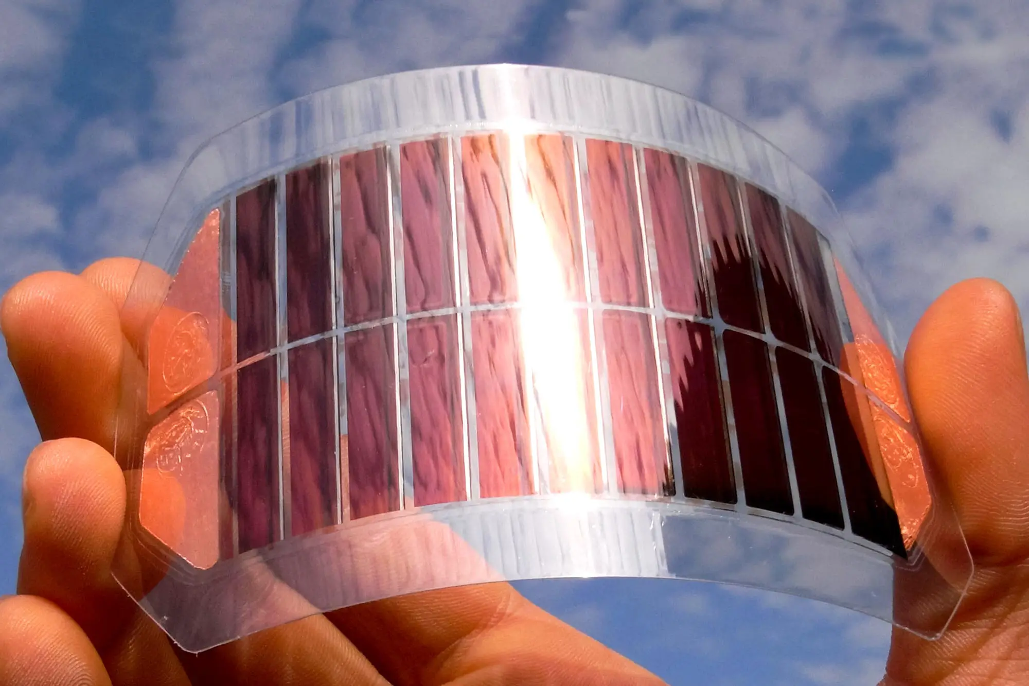 organic-solar-cells-market-devices-have-efficiencies-of-around-10